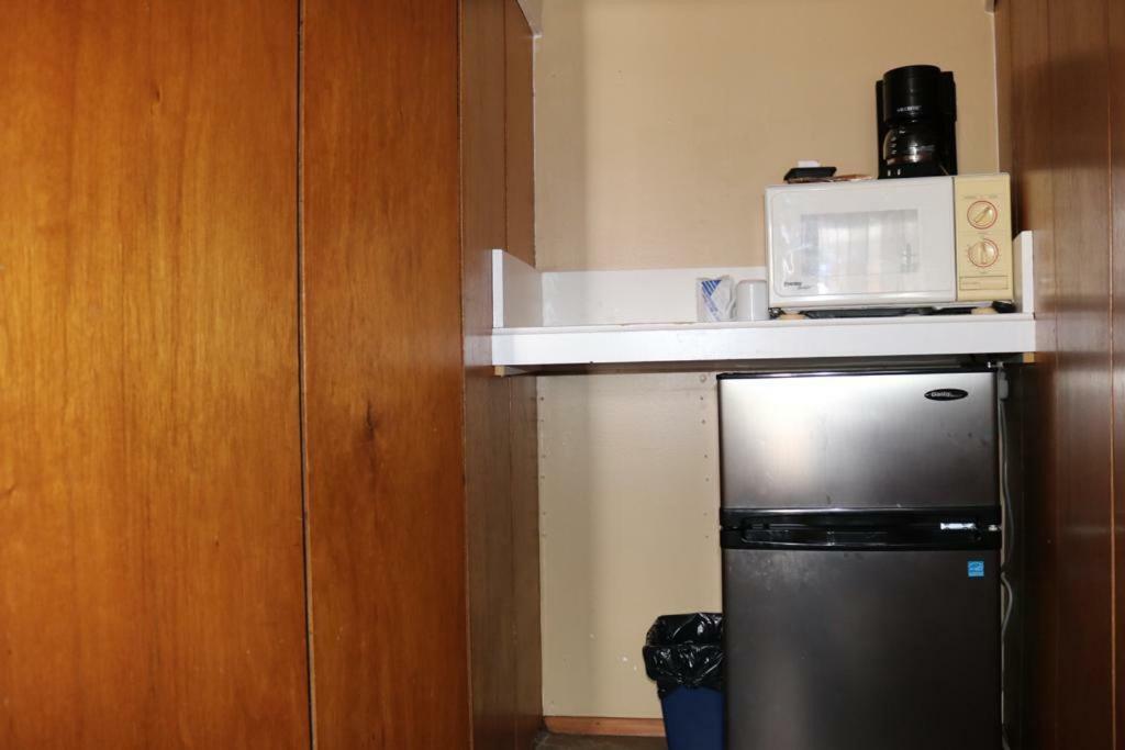 プラザ モーテル ペンティクトン 部屋 写真